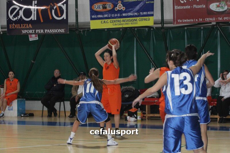 120218 basket 433_tn.jpg